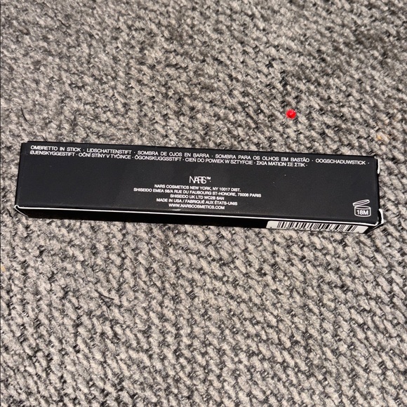 NARS Total Seduction Eyeshadow Stick in Black - Picture 3 of 4